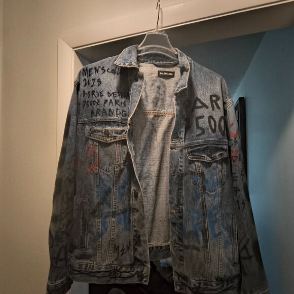 2018 Graffiti Balenciaga Denim Jacket - Picture 2 of 3
